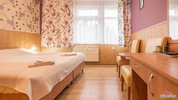 Фото номера Двухместный номер с 1 кроватью или 2 отдельными кроватями Курортные отели Ustronie г. Карпач 3