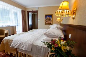 Фото номера Двухместный номер эконом-класса с 1 кроватью Отель Hotel Gołębiewski Karpacz г. Карпач 5