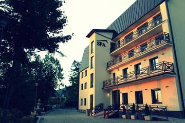Фото Отели типа «постель и завтрак» Sadyba SPA г. Карпач 4
