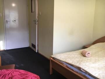 Фото номера Номер с кроватью размера «king-size» Проживание в семье Gościniec Graf г. Карпач 13