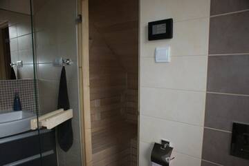 Фото номера Апартаменты с сауной Апартаменты Apartament pod Śnieżką г. Карпач 55