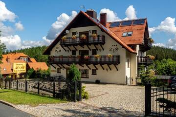 Фото Гостевой дом Pensjonat L&amp;B г. Карпач 2