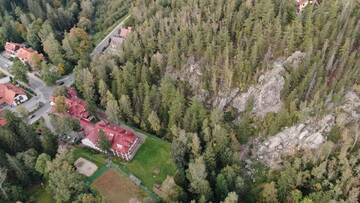 Фото Курортные отели Ośrodek Krucze Skały г. Карпач 3