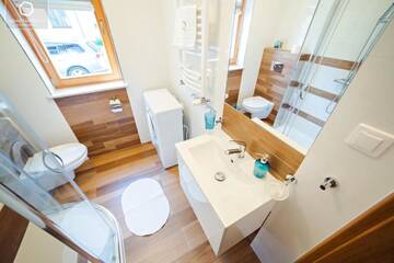 Фото номера Апартаменты Turkusowy с террасой Апартаменты Apartamenty Wonder Home - Komuny Paryskiej г. Карпач 3