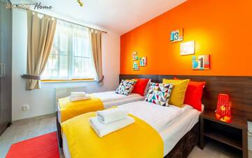 Фото номера Апартаменты Mango с террасой Апартаменты Apartamenty Wonder Home - Komuny Paryskiej г. Карпач 4