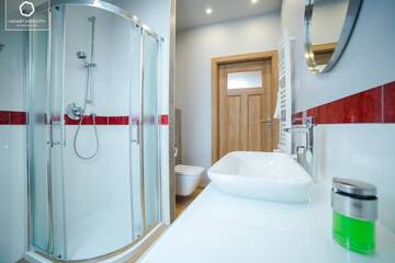 Фото номера Мезонет Podroznik Апартаменты Apartamenty Wonder Home - Komuny Paryskiej г. Карпач 8