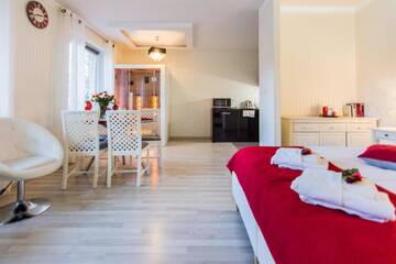 Фото номера Апартаменты с сауной Апартаменты Apartamenty hoteLOVE z sauną г. Карпач 3