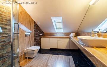 Фото номера Apartment with Balcony (Cud Malina) Апартаменты Apartamenty Wonder Home - przy Zacisznej г. Карпач 24