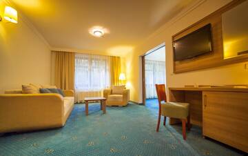 Фото номера Апартаменты Отель Greno Hotel &amp; Spa г. Карпач 3