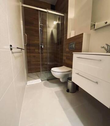 Фото номера Улучшенный четырехместный номер Отель Hotel Kolorowa г. Карпач 4
