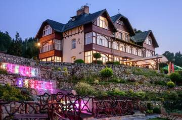 Фото Отель Hotel Rezydencja г. Карпач 1
