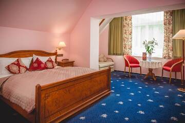 Фото Отель Hotel Rezydencja г. Карпач 2