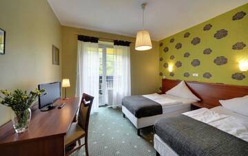 Фото номера Двухместный номер с 1 кроватью и балконом Отель Hotel Belweder г. Карпач 3
